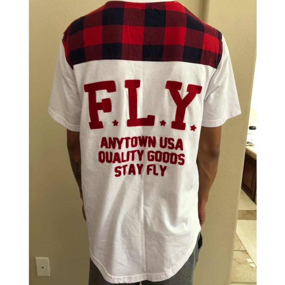 Men’s tee - Picture 2 of 4
